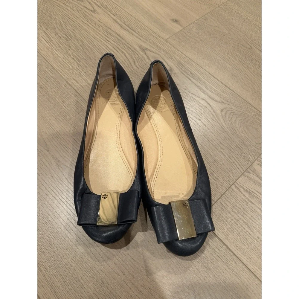Tory Burch Chase Ballet flats in navy leather Size 7.5 Classic